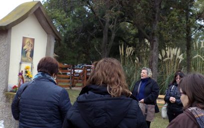 Ermita de fiesta en la Colonia San José